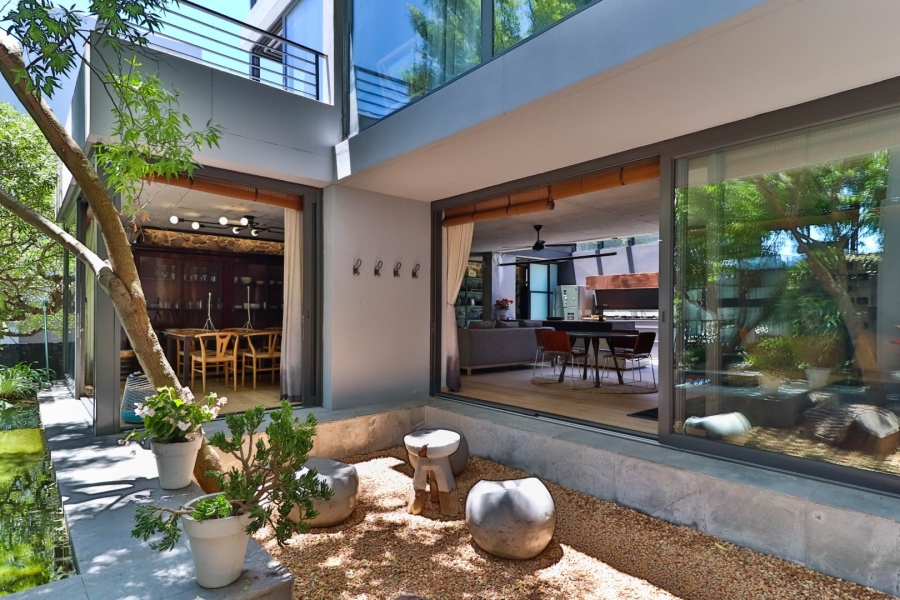 3 Bedroom Property for Sale in Bakoven Western Cape